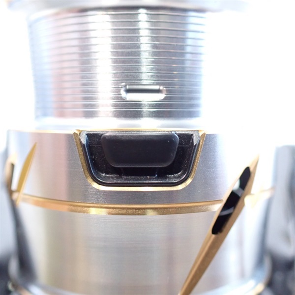 ２０ルビアスＦＣＬＴ２０００Ｓ